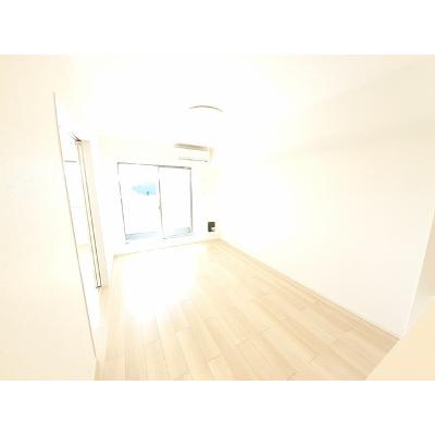 シャン・ド・フルールⅡ 202【管理NO：1-026349202-02020】 ★家具家電は申し込み後に搬入します★ ★2026年11月中旬入居可能★の物件写真2