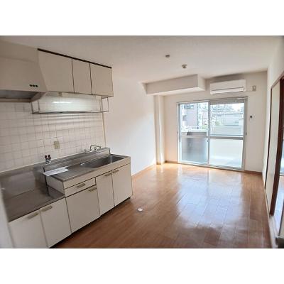 久御山ファーストマンション 206【管理NO：1-004525301-02060】 ★家具家電は申し込み後に搬入します★ ★2026年12月上旬入居可能★の物件写真2
