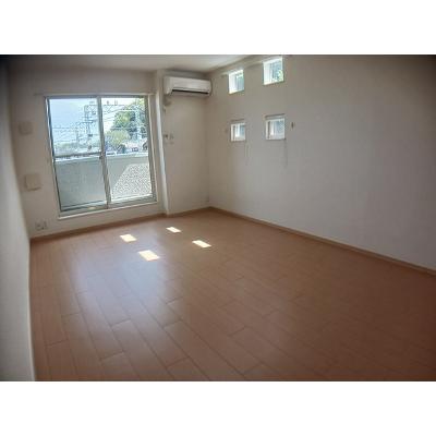 ルミエール　エイメイ 210【管理NO：1-016547001-02080】 ★家具家電は申し込み後に搬入します★ ★2026年10月下旬入居可能★の物件写真2