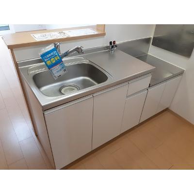レジデンス佐々木Ⅴ 101【管理NO：1-016182101-01010】 ★家具家電は申し込み後に搬入します★ ★2026年10月下旬入居可能★の物件写真3