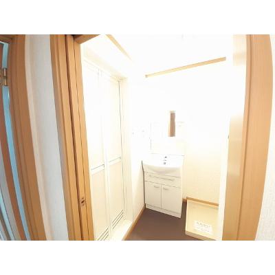 サクラ　ヒルズ 205【管理NO：1-012363301-02040】 ★家具家電は申し込み後に搬入します★ ★2026年10月下旬入居可能★の物件写真6