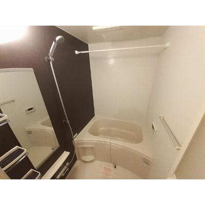 フルリール　スリジエ 202【管理NO：1-021668901-02020】 ★家具家電は申し込み後に搬入します★ ★2026年10月下旬入居可能★の物件写真4
