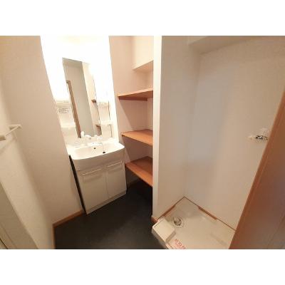 ラハイナ　コート 202【管理NO：1-014696201-02020】 ★家具家電は申し込み後に搬入します★ ★2026年10月下旬入居可能★の物件写真6