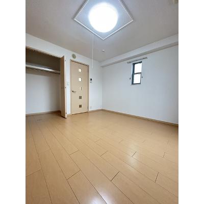 ウインズコート 201【管理NO：1-016929201-02010】 ★家具家電は申し込み後に搬入します★ ★2026年10月下旬入居可能★の物件写真2