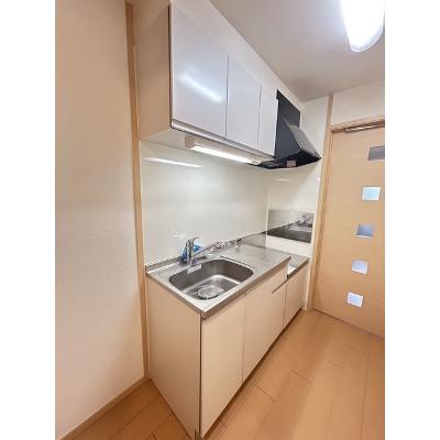 ウインズコート 201【管理NO：1-016929201-02010】 ★家具家電は申し込み後に搬入します★ ★2026年10月下旬入居可能★の物件写真3