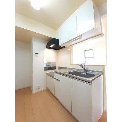 フィオーレＮＳ　Ⅳ－Ａ 205【管理NO：1-018921301-02040】 ★家具家電は申し込み後に搬入します★ ★2026年10月下旬入居可能★の物件写真3