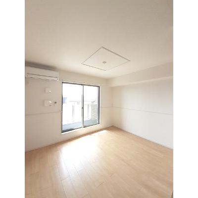 エトワールⅡ　Ｂ 202【管理NO：1-021875802-02020】 ★家具家電は申し込み後に搬入します★ ★2026年11月中旬入居可能★の物件写真2