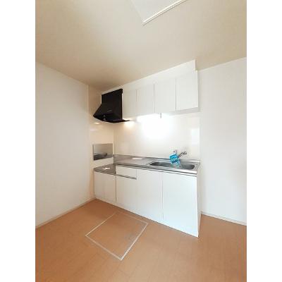 サンピアス三木２ 101【管理NO：1-021212101-01010】 ★家具家電は申し込み後に搬入します★ ★2026年10月下旬入居可能★の物件写真3
