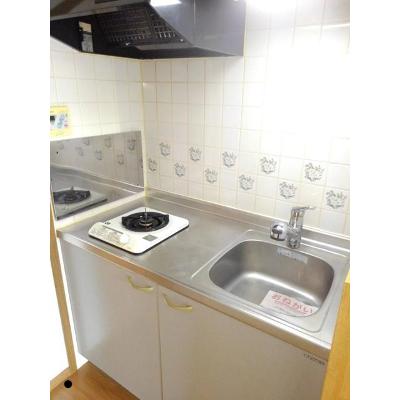 メゾニティー・室町 104【管理NO：1-010856101-01040】 ★家具家電は申し込み後に搬入します★の物件写真3