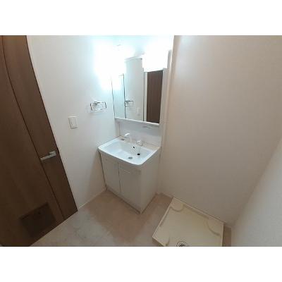 ヒカルサ鳥取浜村　Ⅱ 203【管理NO：1-027566602-02030】 ★家具家電は申し込み後に搬入します★ ★2026年11月中旬入居可能★の物件写真6