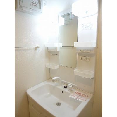 フロリスタン 205【管理NO：1-019272601-02040】 ★家具家電は申し込み後に搬入します★ ★2026年11月中旬入居可能★の物件写真6