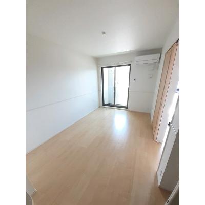 シトロンⅡ 103【管理NO：1-024987602-01030】 ★家具家電は申し込み後に搬入します★ ★2026年10月下旬入居可能★の物件写真2