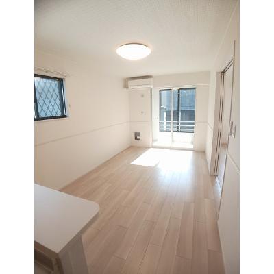 ラ　ヴィ　ベール　Ⅲ 101【管理NO：1-026770603-01010】 ★家具家電は申し込み後に搬入します★ ★2026年10月下旬入居可能★の物件写真2