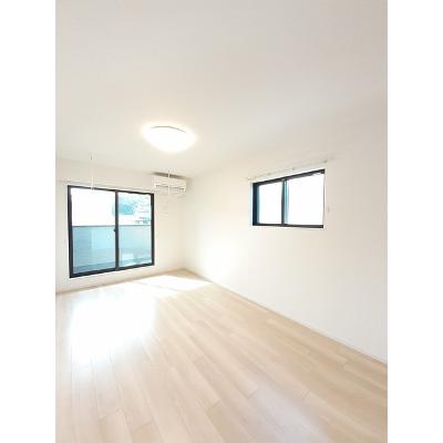 コンコードＢ 203【管理NO：1-026000102-02030】 ★家具家電は申し込み後に搬入します★ ★2026年10月下旬入居可能★の物件写真2
