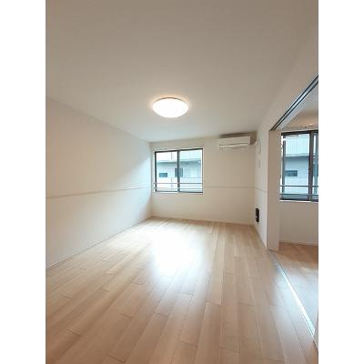 フィオーレ．Ｆ 203【管理NO：1-026403001-02030】 ★家具家電は申し込み後に搬入します★ ★2026年11月中旬入居可能★の物件写真2