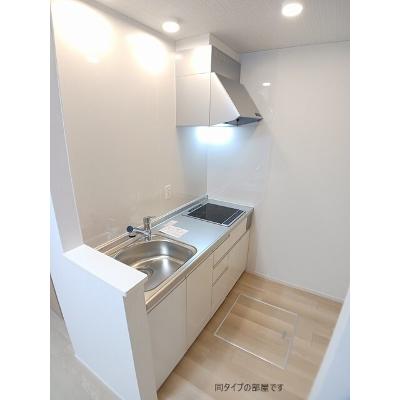 クレール亀山 102【管理NO：1-028846001-01020】 ★家具家電は申し込み後に搬入します★ ★2027年02月中旬入居可能★の物件写真3