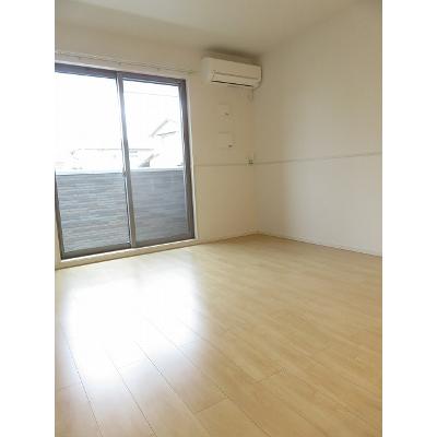 ラ　ヴィ　ベール壱番館 102【管理NO：1-023489501-01020】 ★家具家電は申し込み後に搬入します★ ★2026年10月下旬入居可能★の物件写真2