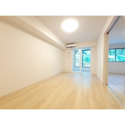 グリーンフォレスト　弐番館 102【管理NO：1-027370901-01020】 ★家具家電は申し込み後に搬入します★ ★2026年10月下旬入居可能★の物件写真2