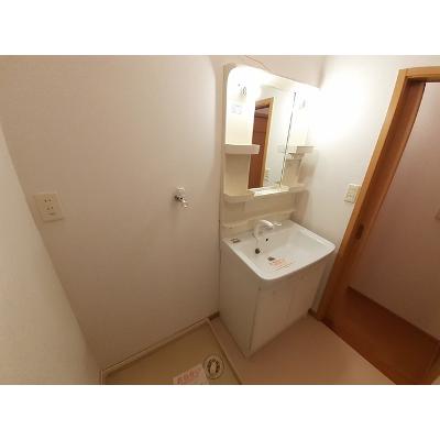 セイバリーハウス 201【管理NO：1-012830801-02010】 ★家具家電は申し込み後に搬入します★の物件写真6