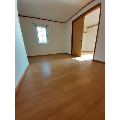 クレストール三池 102【管理NO：1-009325401-01020】 ★家具家電は申し込み後に搬入します★ ★2026年10月中旬入居可能★の物件写真2