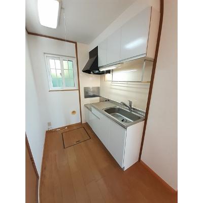 クレストール三池 102【管理NO：1-009325401-01020】 ★家具家電は申し込み後に搬入します★ ★2026年10月中旬入居可能★の物件写真3