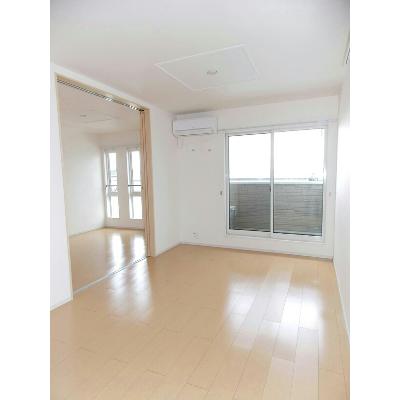 ピアチェーレⅡ 201【管理NO：1-017886502-02010】 ★家具家電は申し込み後に搬入します★ ★2026年11月上旬入居可能★の物件写真2
