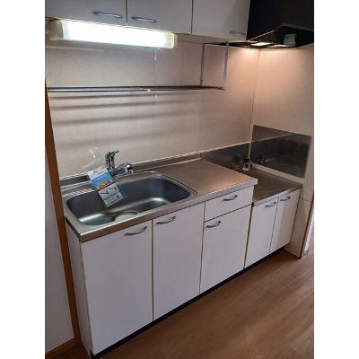 パストラーレ 202【管理NO：1-013772601-02020】 ★家具家電は申し込み後に搬入します★ ★2026年10月下旬入居可能★の物件写真3
