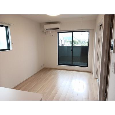 グランメッセ中郷ハウスＫ３ 201【管理NO：1-028046601-02010】 ★家具家電は申し込み後に搬入します★ ★2026年10月下旬入居可能★の物件写真2