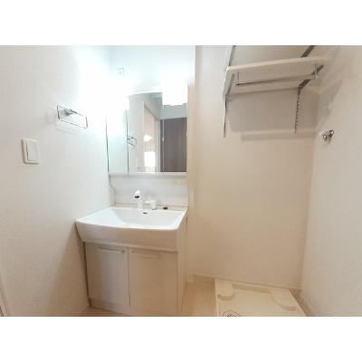 セレーノ箕輪 104【管理NO：1-027216501-01040】 ★家具家電は申し込み後に搬入します★ ★2026年11月上旬入居可能★の物件写真6