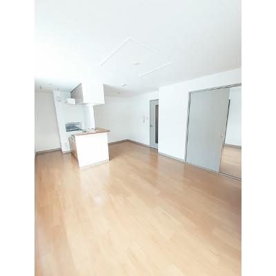 ディア月光 102【管理NO：1-007892501-01020】 ★家具家電は申し込み後に搬入します★ ★2026年11月中旬入居可能★の物件写真2