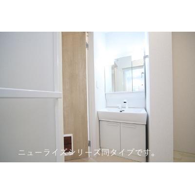 コモド　フジミ 101【管理NO：1-028568301-01010】 ★家具家電は申し込み後に搬入します★ ★2026年12月下旬入居可能★の物件写真6