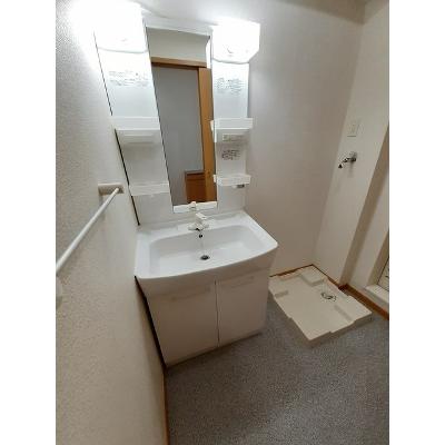 サフラン 103【管理NO：1-015016701-01030】 ★家具家電は申し込み後に搬入します★ ★2026年11月上旬入居可能★の物件写真6