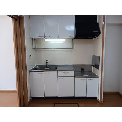 オーブＫ　Ⅰ 102【管理NO：1-014338301-01020】 ★家具家電は申し込み後に搬入します★ ★2026年10月下旬入居可能★の物件写真3