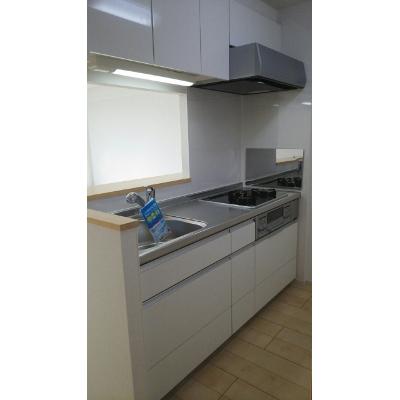 ＡｍｙⅥ 304【管理NO：1-019943801-03040】 ★家具家電は申し込み後に搬入します★ ★2026年11月中旬入居可能★の物件写真3