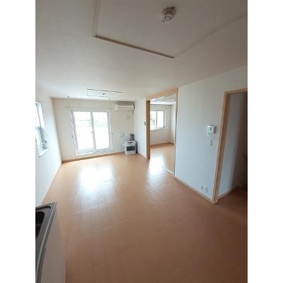 プロムナードさくら３番館 201【管理NO：1-016465103-02010】 ★家具家電は申し込み後に搬入します★ ★2026年10月下旬入居可能★の物件写真2