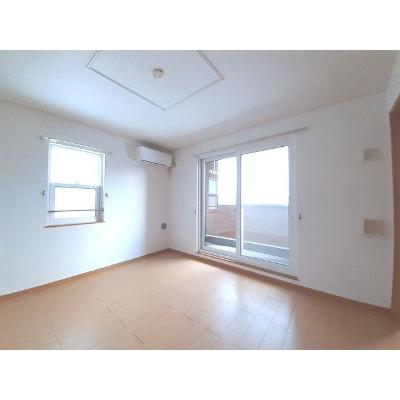 ベル　コリーヌＡ 204【管理NO：1-014601301-02040】 ★家具家電は申し込み後に搬入します★ ★2026年10月下旬入居可能★の物件写真2