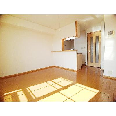 ソレイユ　アン 203【管理NO：1-013736101-02030】 ★家具家電は申し込み後に搬入します★ ★2026年10月下旬入居可能★の物件写真2