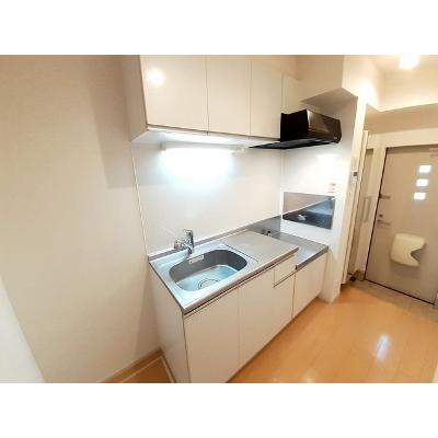 マン　ドゥ　シャトン 102【管理NO：1-019532801-01020】 ★家具家電は申し込み後に搬入します★ ★2026年10月上旬入居可能★の物件写真3