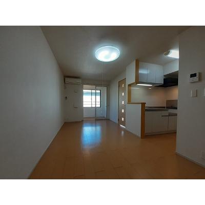 ミューズリー 101【管理NO：1-018971101-01010】 ★家具家電は申し込み後に搬入します★ ★2026年10月下旬入居可能★の物件写真2
