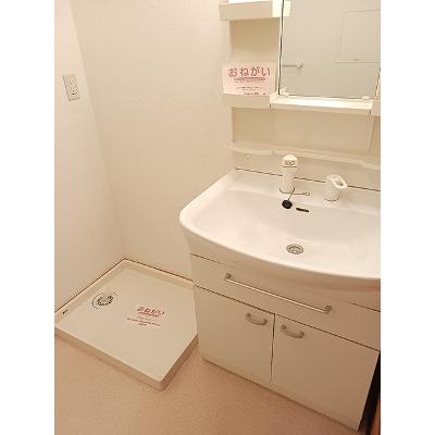 ホワイトガーデンⅡ 203【管理NO：1-014244902-02030】 ★家具家電は申し込み後に搬入します★ ★2026年10月中旬入居可能★の物件写真6
