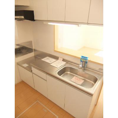 ラブアンドピースＢ 102【管理NO：1-016190902-01020】 ★家具家電は申し込み後に搬入します★ ★2026年11月上旬入居可能★の物件写真3