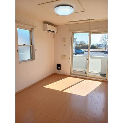ジュネス・マロンＢ 101【管理NO：1-015811702-01010】 ★家具家電は申し込み後に搬入します★の物件写真2