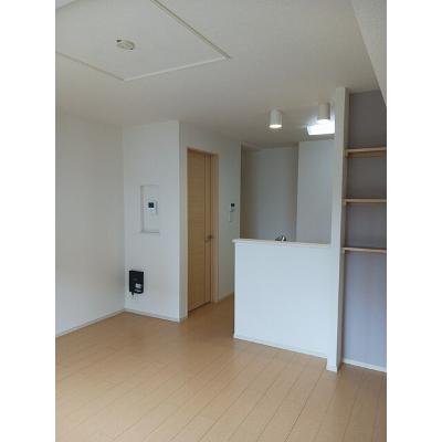 マニフィーク　Ⅰ 102【管理NO：1-020415101-01020】 ★家具家電は申し込み後に搬入します★ ★2026年11月上旬入居可能★の物件写真2