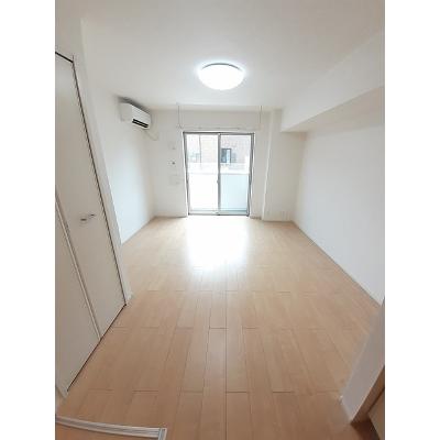 サン　ウェスト 102【管理NO：1-023948101-01020】 ★家具家電は申し込み後に搬入します★ ★2026年11月上旬入居可能★の物件写真2