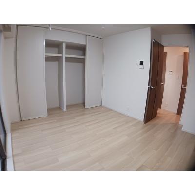 リビオコート 101【管理NO：1-027402901-01010】 ★家具家電は申し込み後に搬入します★の物件写真2