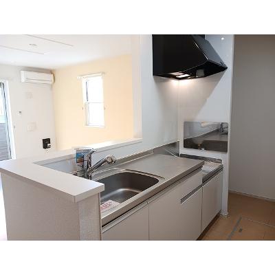 シルバーグラスＤ 105【管理NO：1-020288102-01050】 ★家具家電は申し込み後に搬入します★の物件写真3