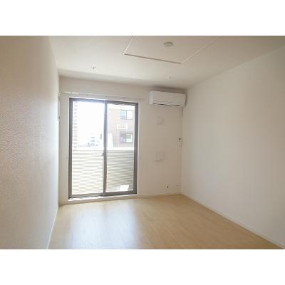 アイリスブルーム　Ｄ 103【管理NO：1-023042002-01030】 ★家具家電は申し込み後に搬入します★の物件写真2