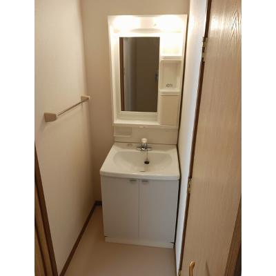 マリンガ 202【管理NO：1-010440701-02020】 ★家具家電は申し込み後に搬入します★ ★2026年10月下旬入居可能★の物件写真6
