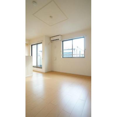 ビオーラ 201【管理NO：1-019033801-02010】 ★家具家電は申し込み後に搬入します★ ★2026年10月上旬入居可能★の物件写真2