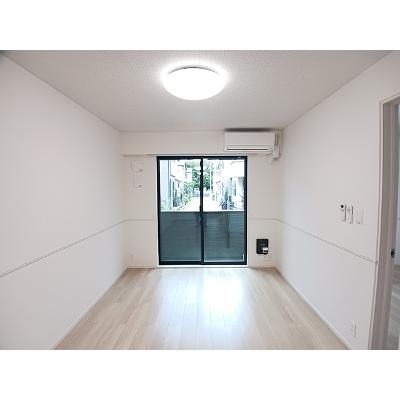 ベルアージュ 104【管理NO：1-028388601-01040】 ★家具家電は申し込み後に搬入します★ ★2026年10月上旬入居可能★の物件写真2